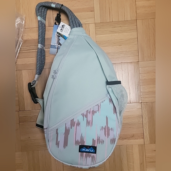 Kavu Paxton Pack Beach Ikat pattern Crossbody rope bag NWT - Picture 1 of 6